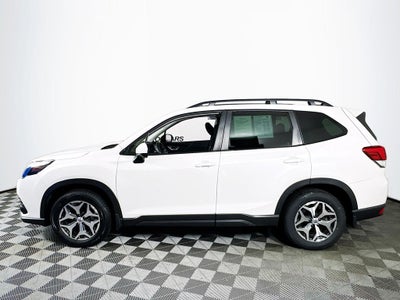 2022 Subaru Forester Premium