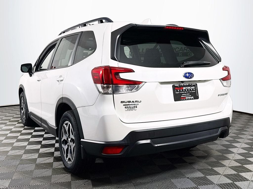 2022 Subaru Forester Premium