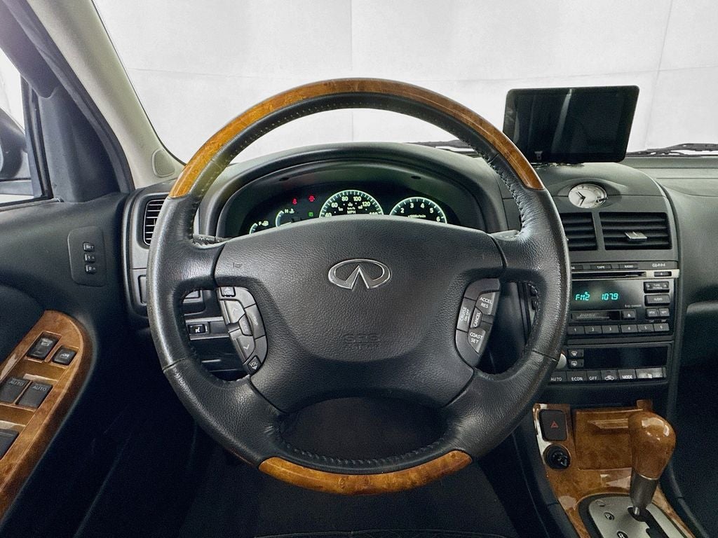 2004 INFINITI I35 Luxury