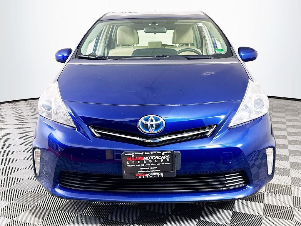 2014 Toyota Prius v Three