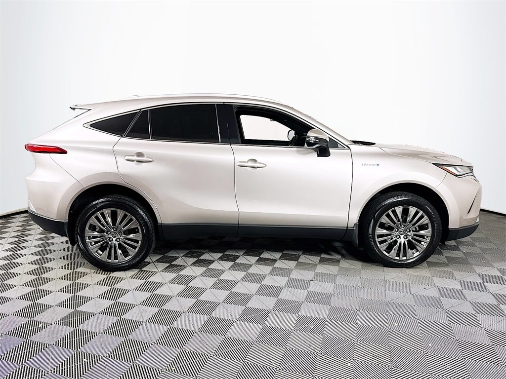 2021 Toyota Venza XLE