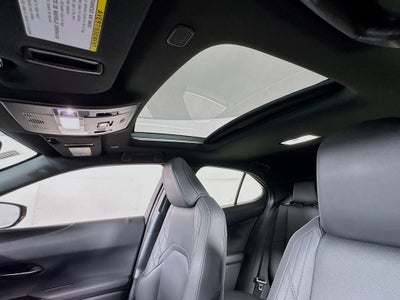 2025 Lexus UX 300h 300h Premium