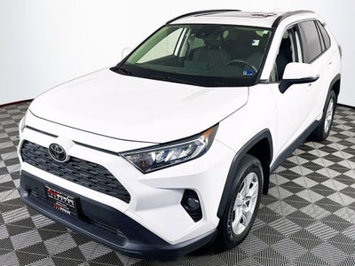 2019 Toyota RAV4 XLE Preferred Owners Prtfolio