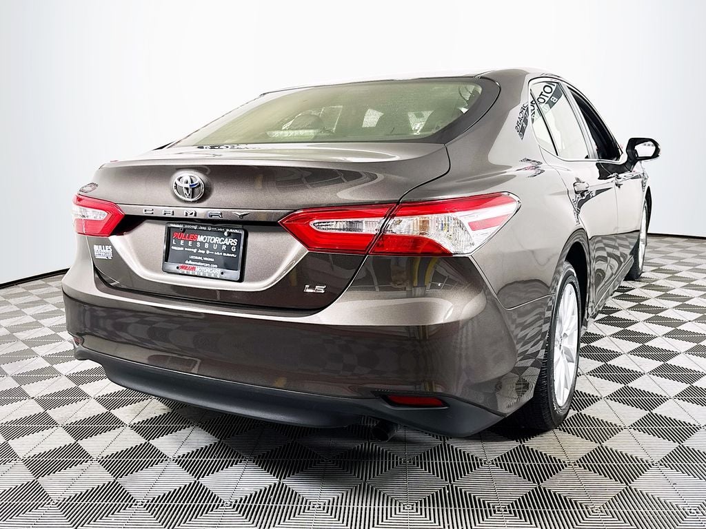 2018 Toyota Camry LE