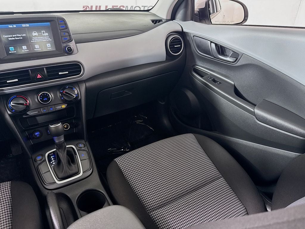 2021 Hyundai Kona SE