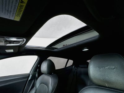 2022 Kia Stinger GT-Line Sun&Sound Package
