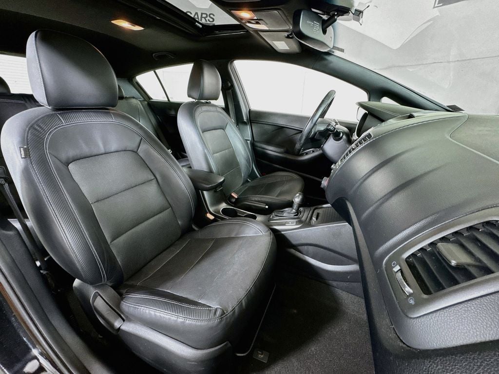2016 Kia Forte SX-5DR HB Auto- Premium Technology Package