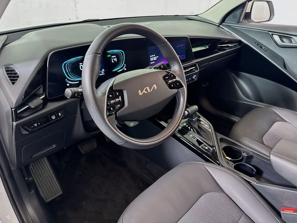2023 Kia Niro EX