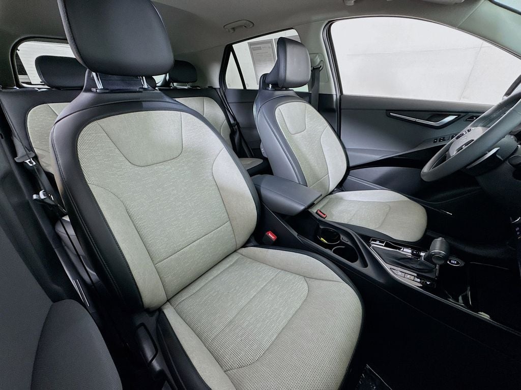 2025 Kia Niro SX Touring