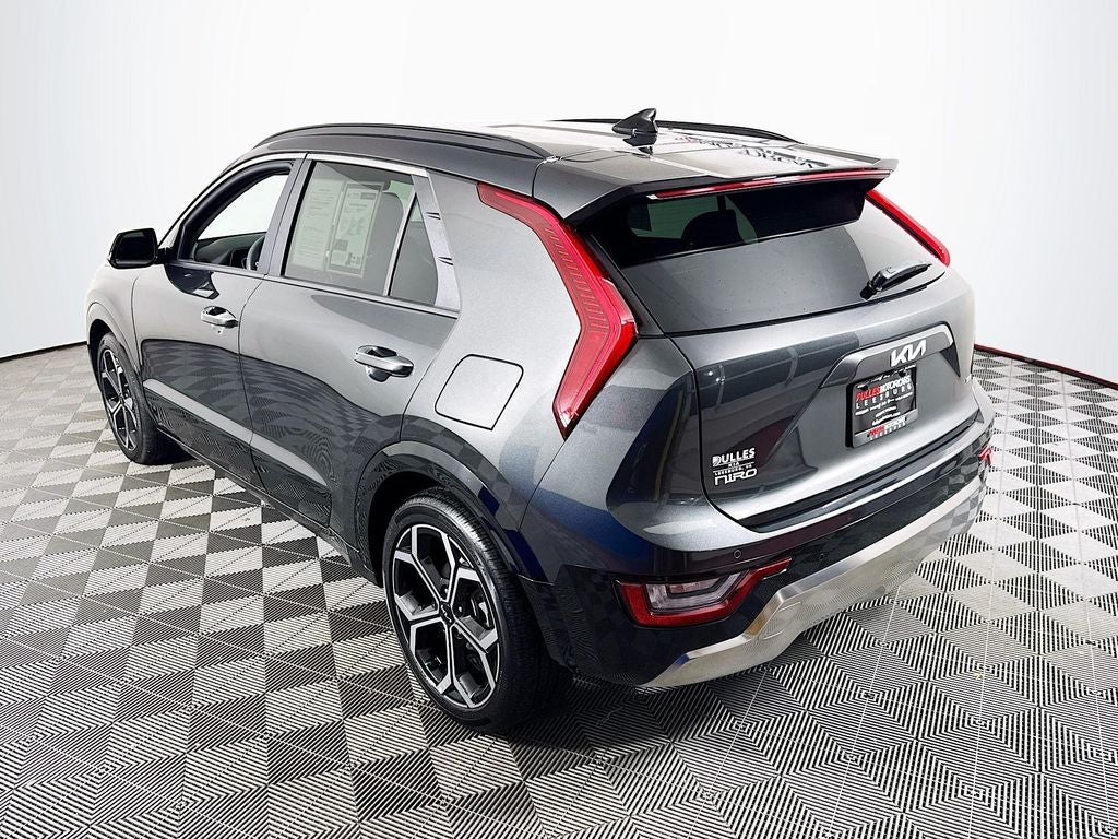 2025 Kia Niro SX Touring