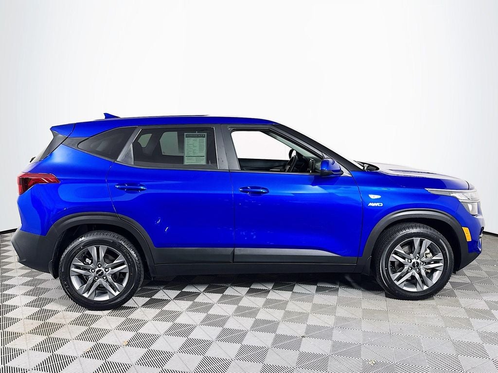 2023 Kia Seltos LX IVT-AWD