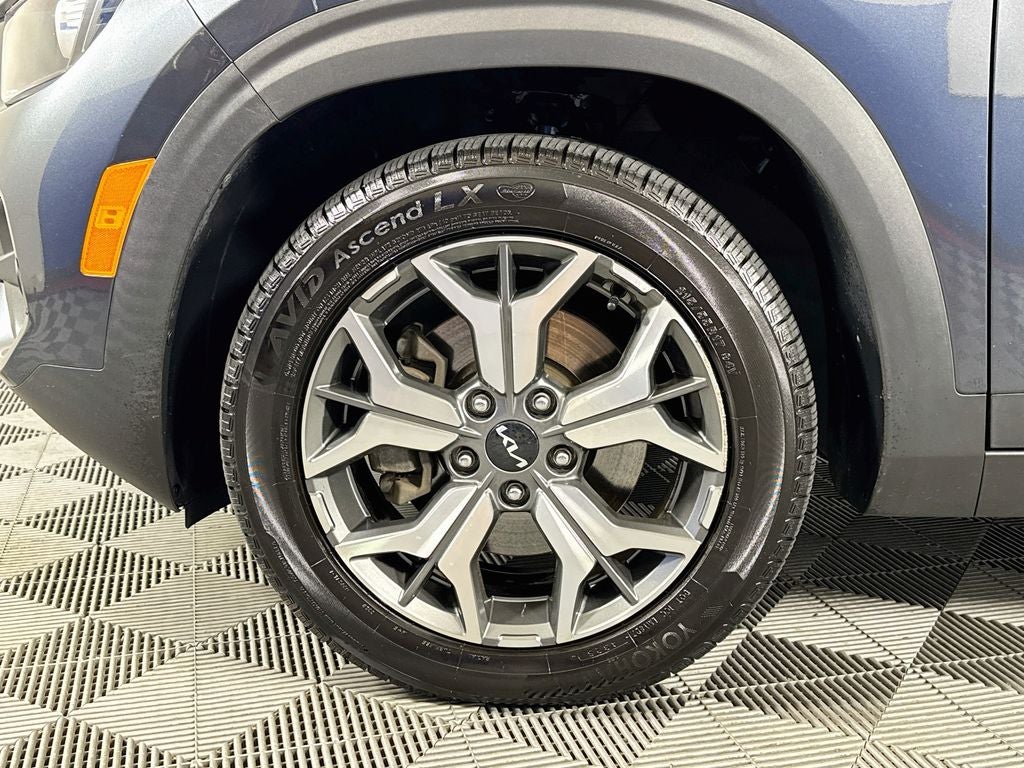 2022 Kia Seltos EX