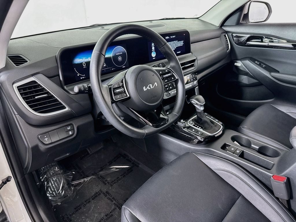 2025 Kia Seltos SX Turbo AWD