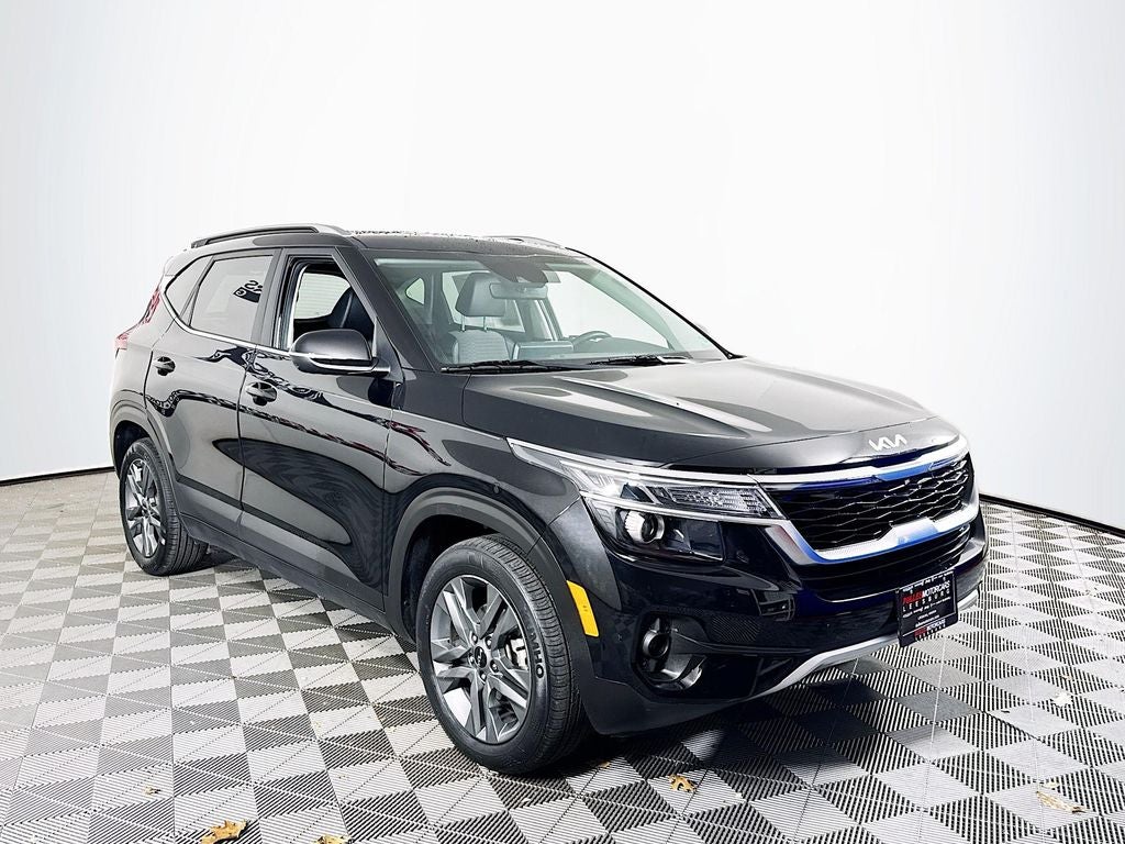 2023 Kia Seltos S