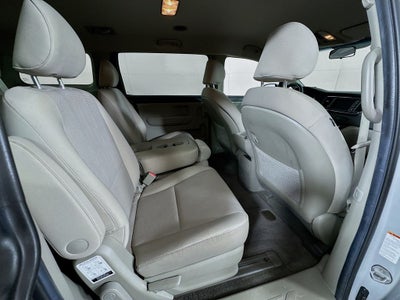 2021 Kia Sedona LX