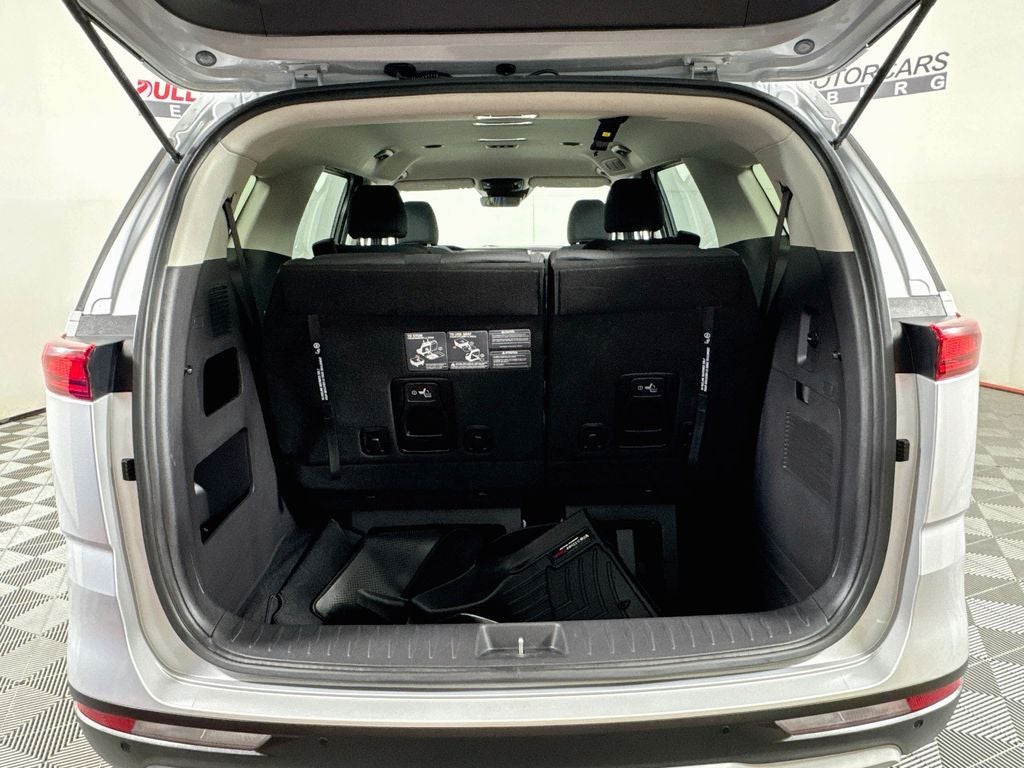 2023 Kia Carnival MPV LX