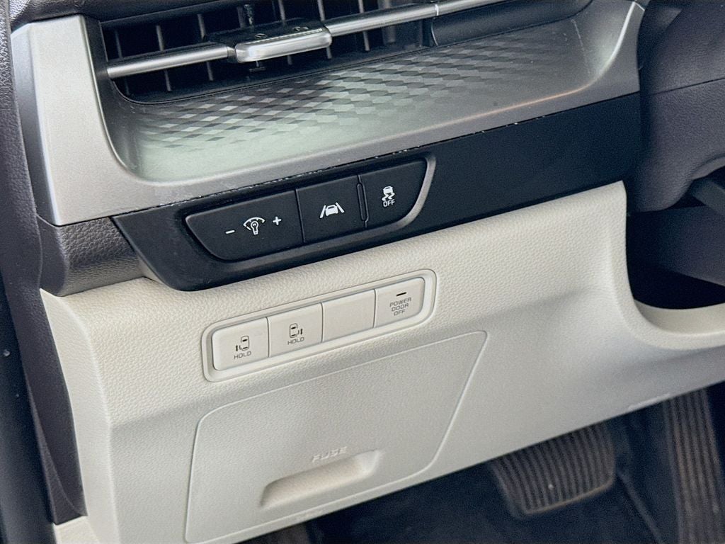 2022 Kia Carnival MPV LXS
