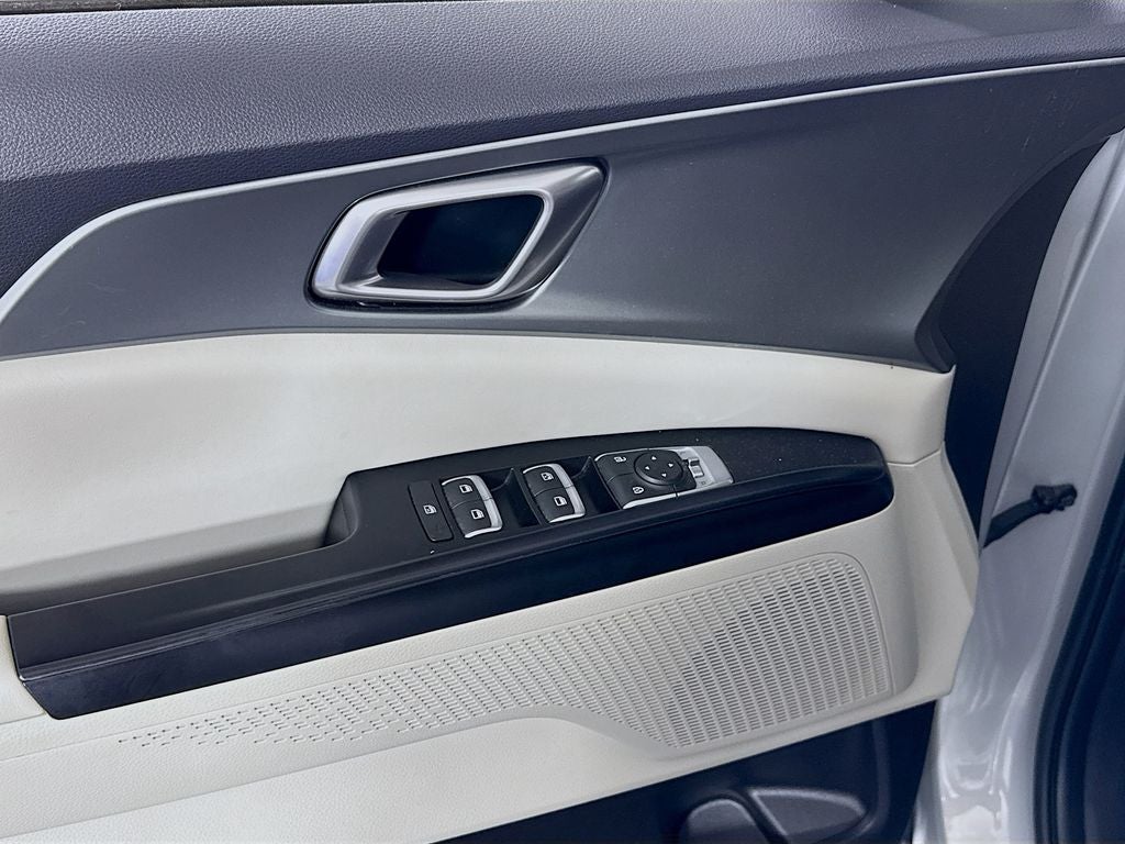 2022 Kia Carnival MPV LXS