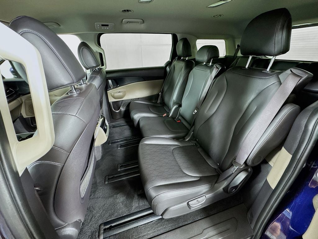 2025 Kia Carnival MPV LXS
