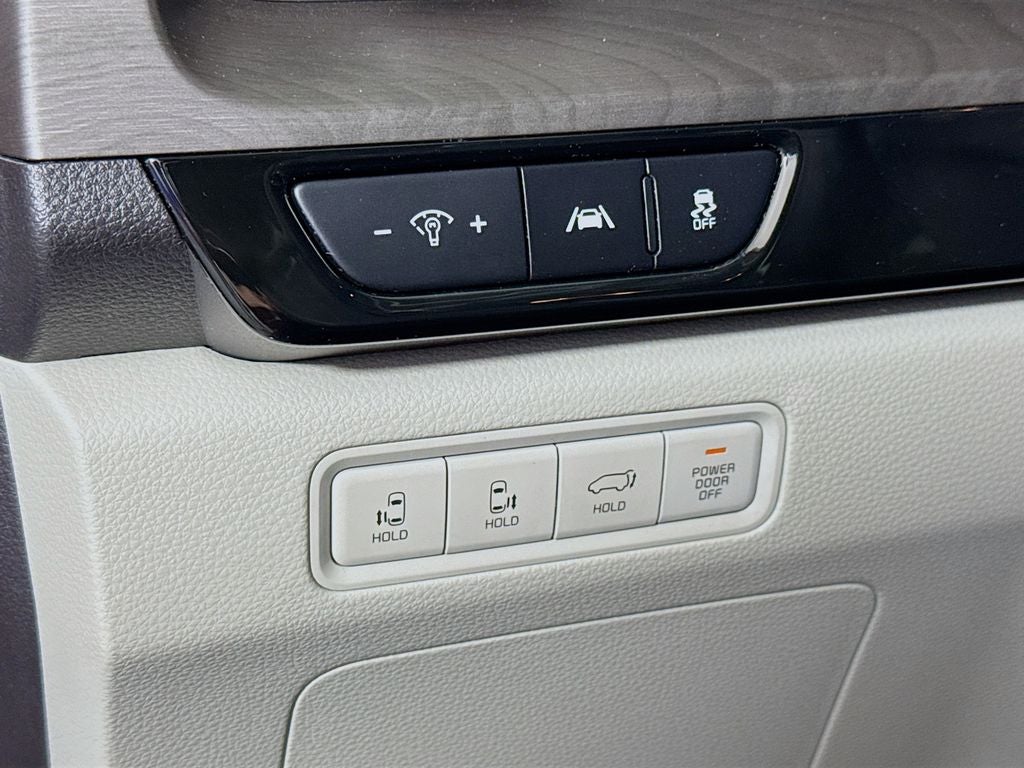2024 Kia Carnival MPV SX