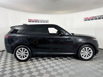 2025 Land Rover Range Rover Sport SE