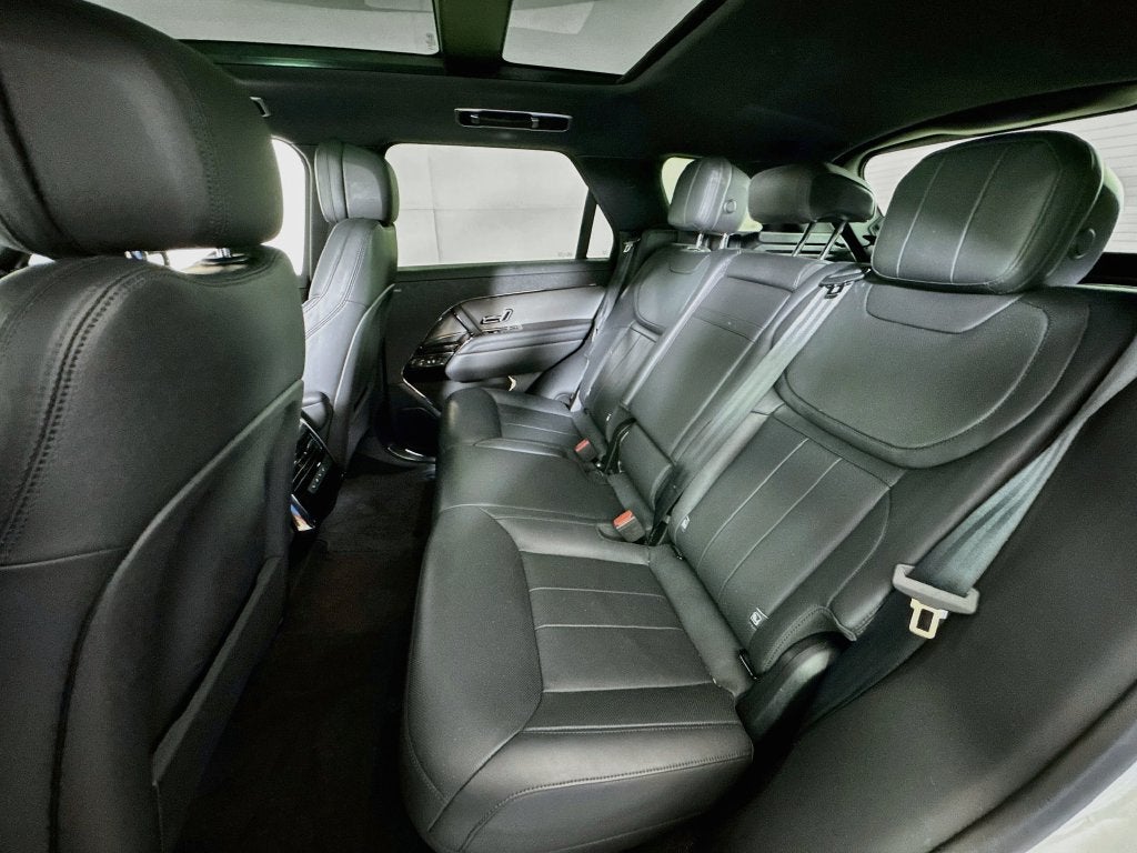 2025 Land Rover Range Rover Sport SE Sport P360