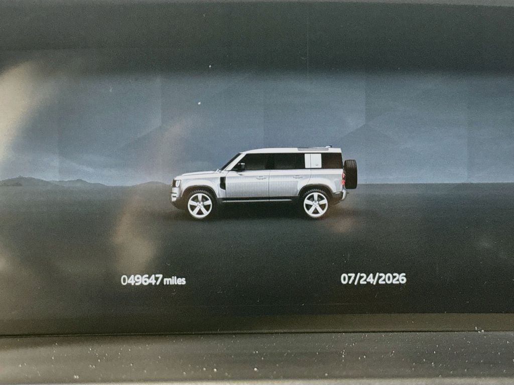 2025 Land Rover Defender 110 P300