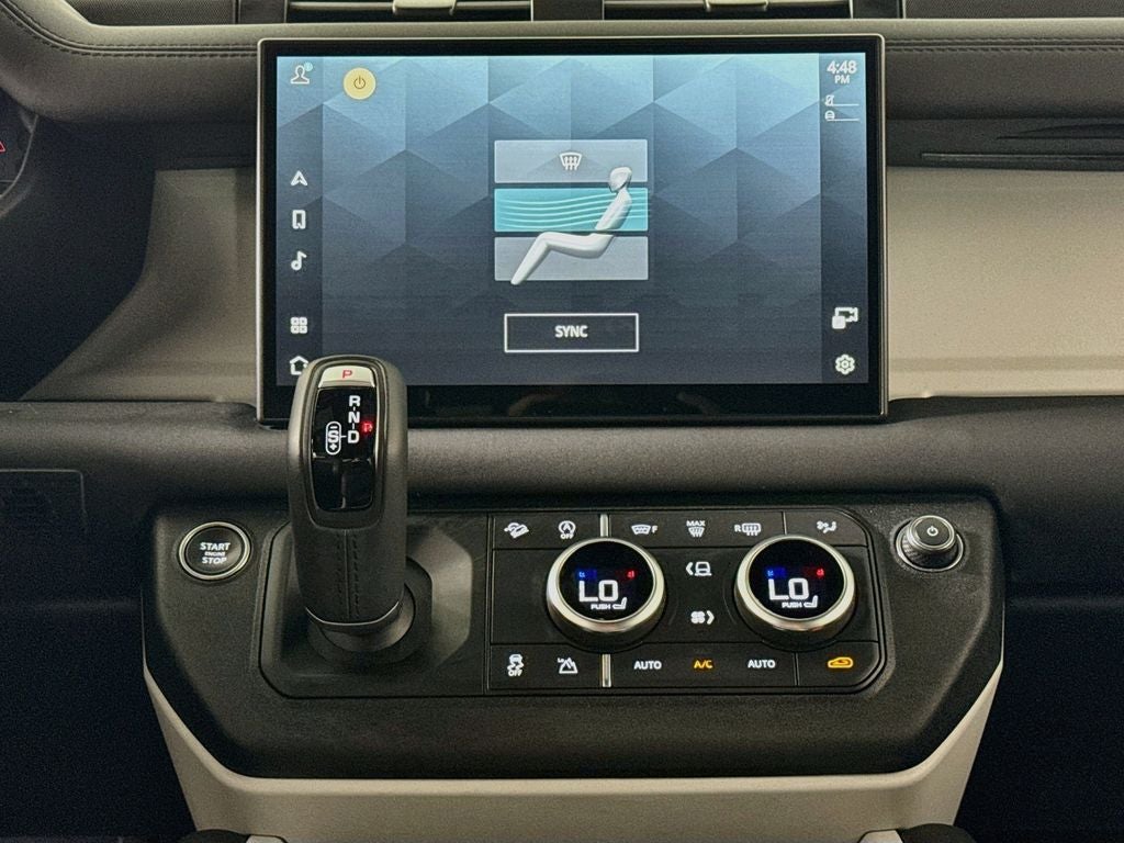 2025 Land Rover Defender 110 P300