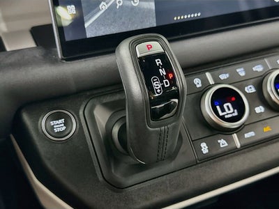 2025 Land Rover Defender 110 P300
