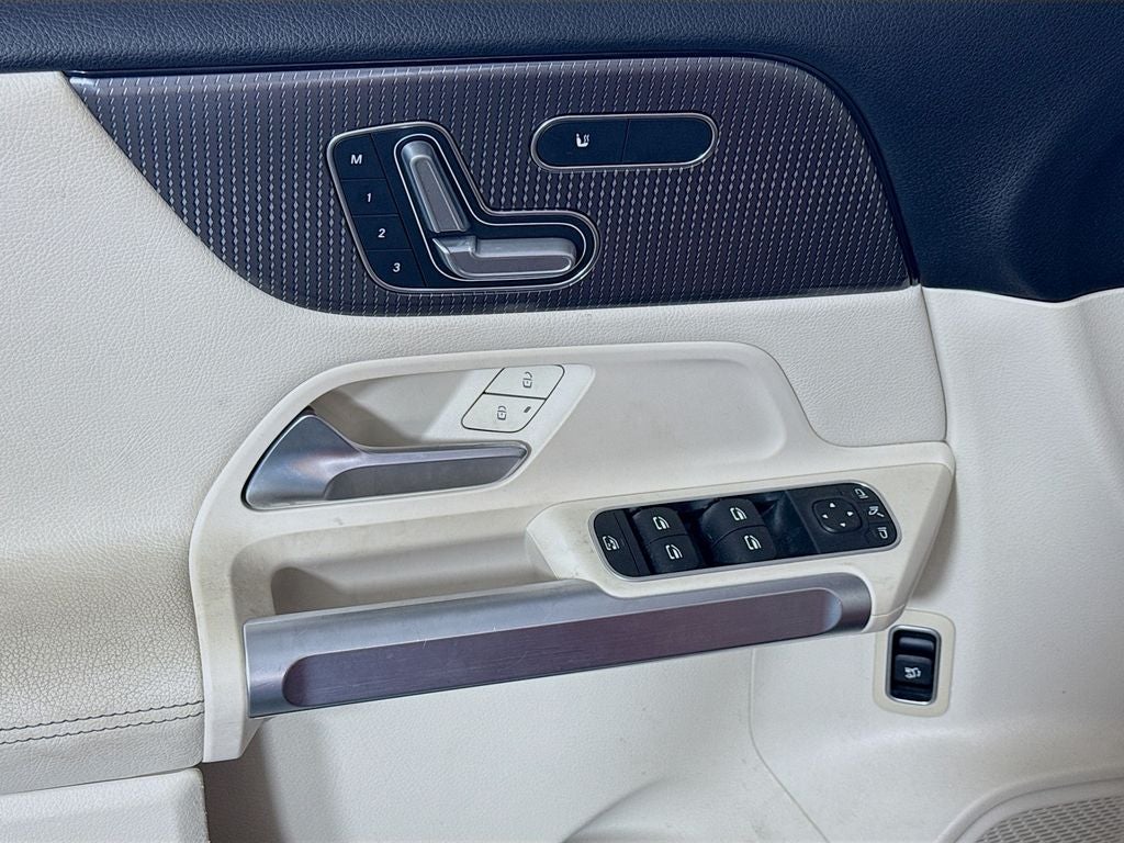 2020 Mercedes-Benz GLB 250 GLB 250 4MATIC®