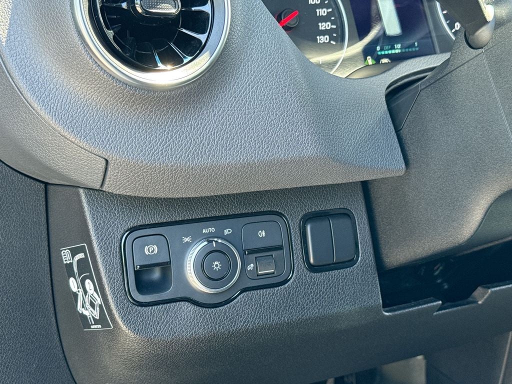 2022 Mercedes-Benz Sprinter 2500 Cargo 144 WB LUX CONVERSION PKG