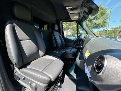 2022 Mercedes-Benz Sprinter 2500 Cargo 144 WB LUX CONVERSION PKG