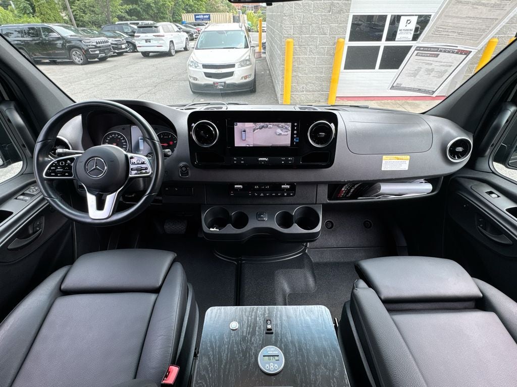 2022 Mercedes-Benz Sprinter 2500 Cargo 144 WB LUX CONVERSION PKG