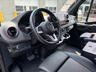 2022 Mercedes-Benz Sprinter 2500 Cargo 144 WB LUX CONVERSION PKG