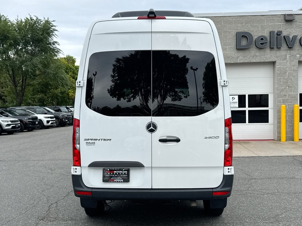 2024 Mercedes-Benz Sprinter 2500 Passenger Van 144 WB Diesel