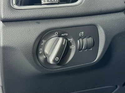 2018 Audi Q3 2.0T Sport Premium quattro