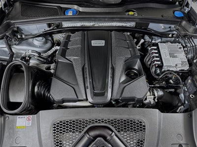 2023 Porsche Macan S