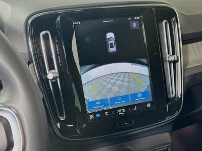 2023 Volvo XC40 B5 Core