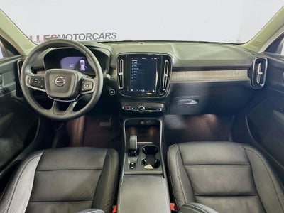 2023 Volvo XC40 B5 Core