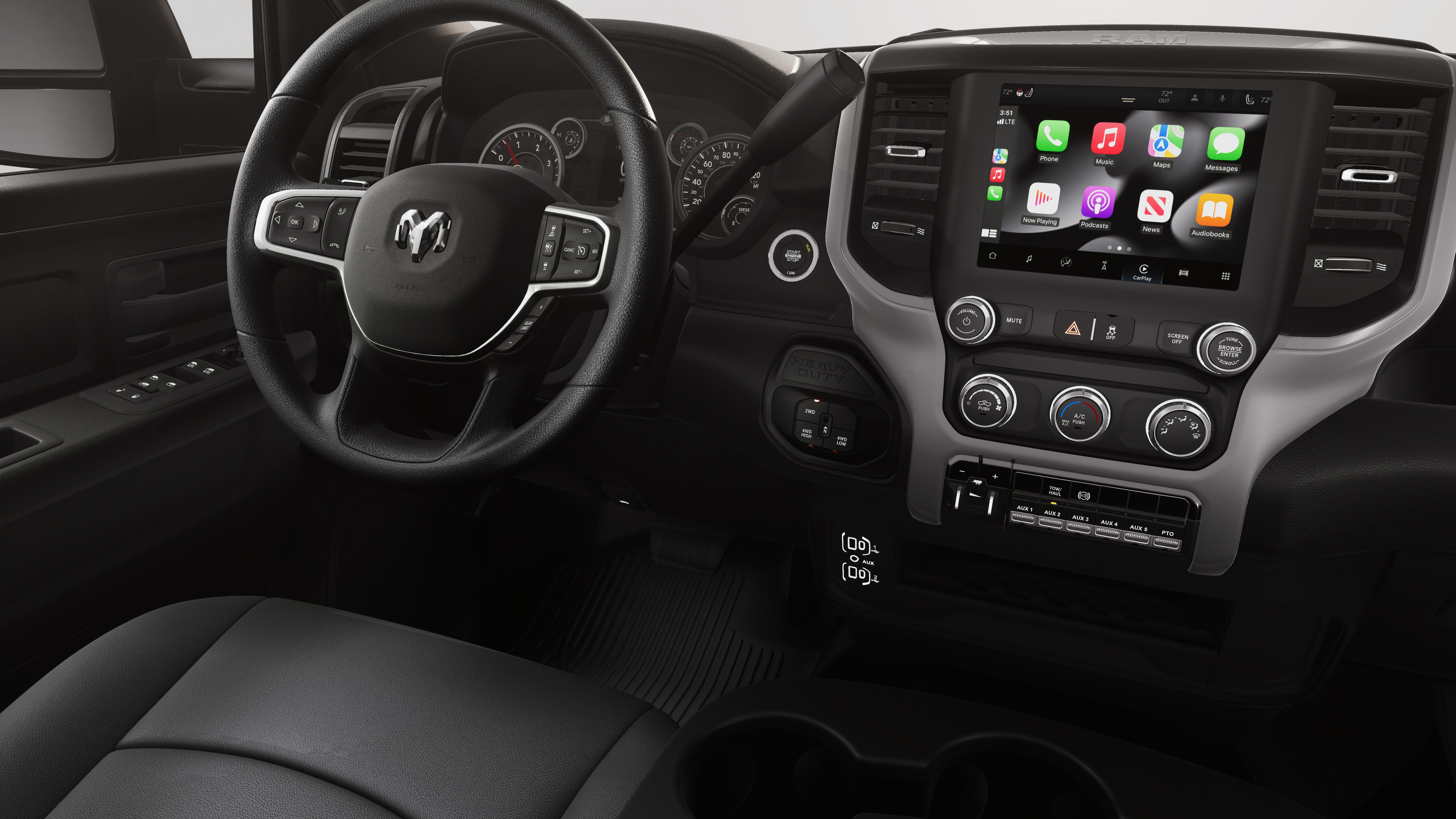 2026 RAM Ram 5500 Chassis Cab RAM 5500 TRADESMAN CHASSIS CREW CAB 4X4 84' CA